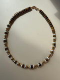 Collier SIENNA — DUNE – Œil de tigre & coquillage