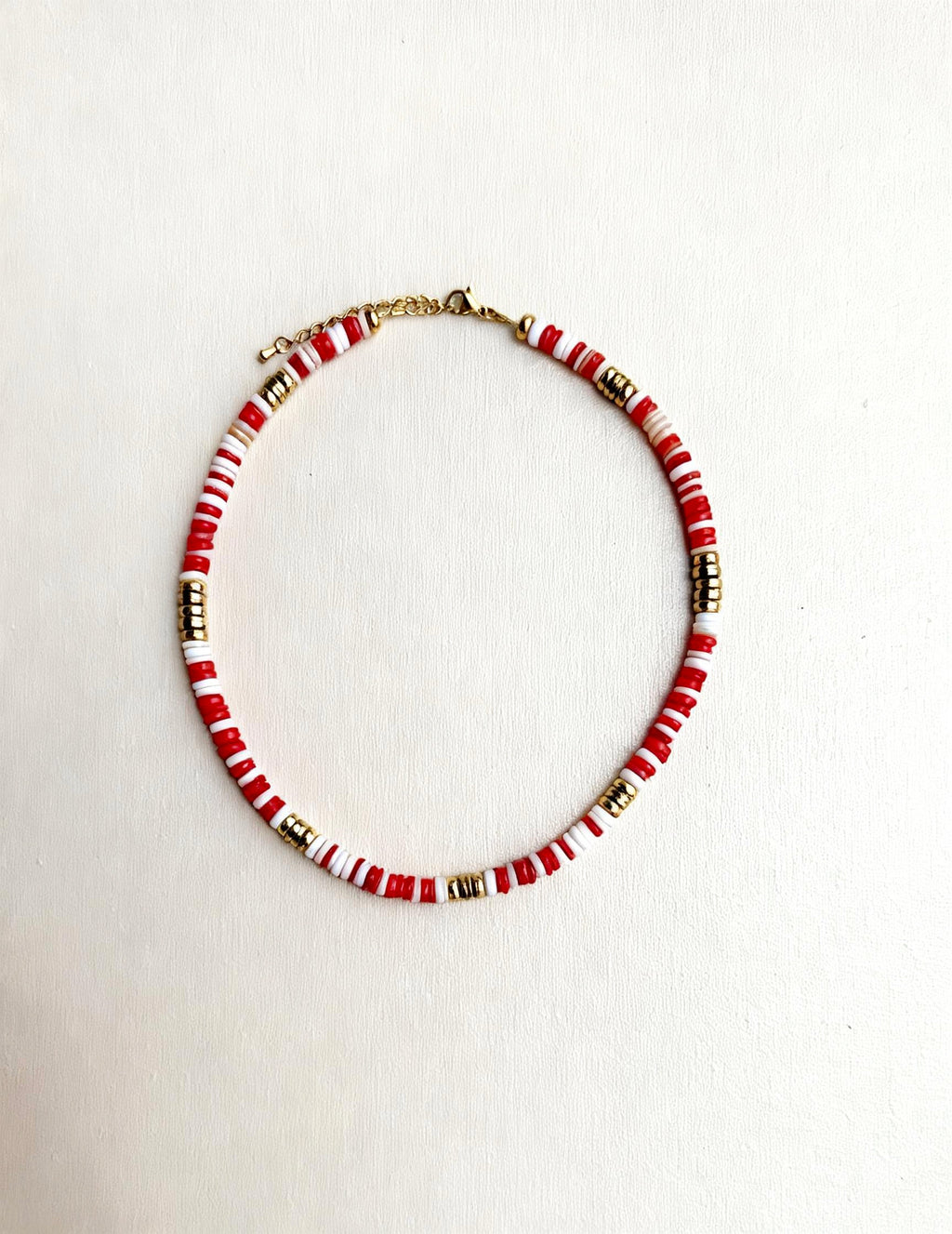 collier NÉRIA - coquillage corail rouge & coquillage blanc & hématite dorée