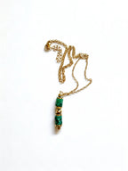 Collier pendentif CALYPSA – Turquoise & hématite dorée